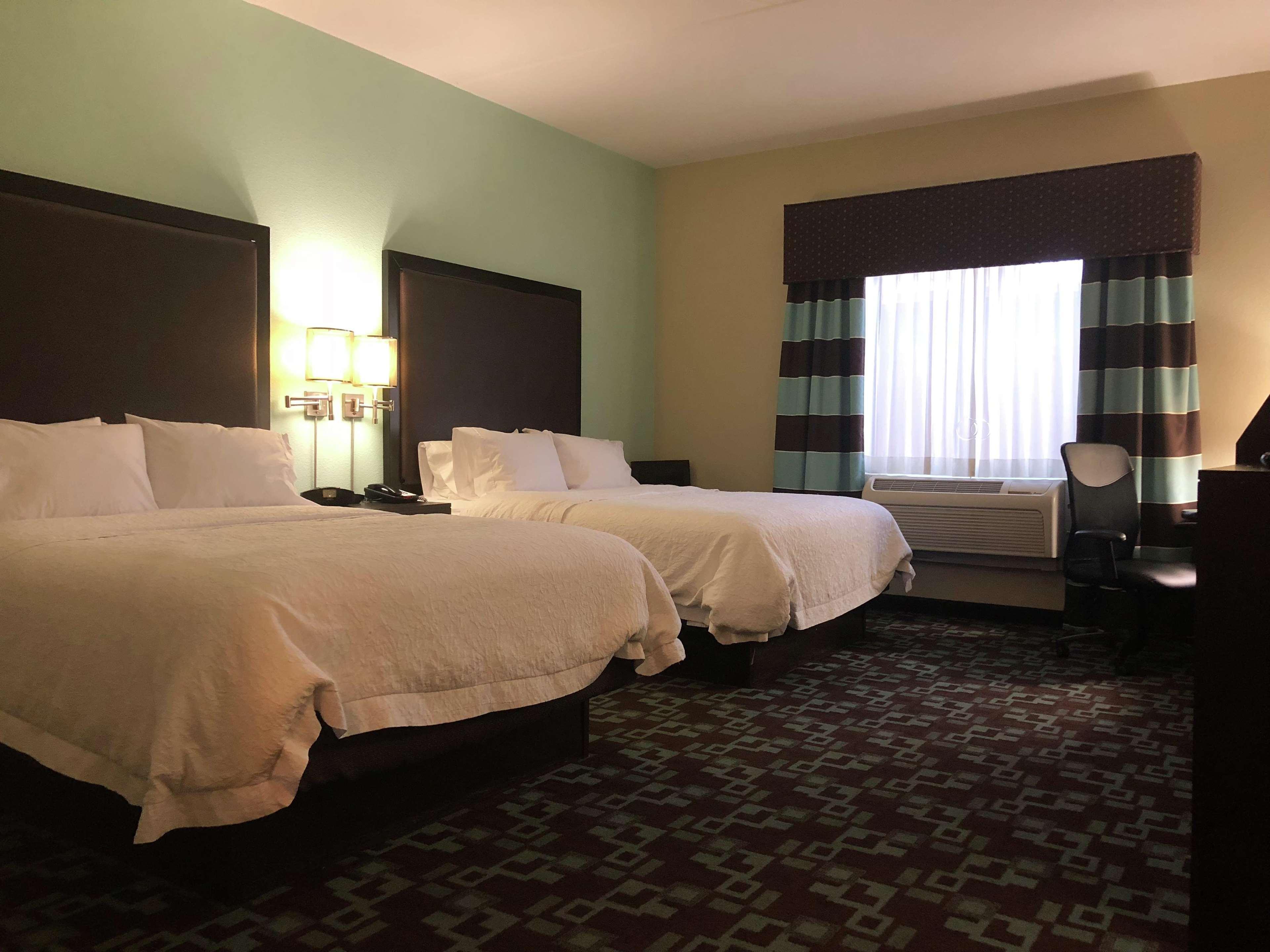 Hampton Inn & Suites Nashville At Opryland Exterior foto