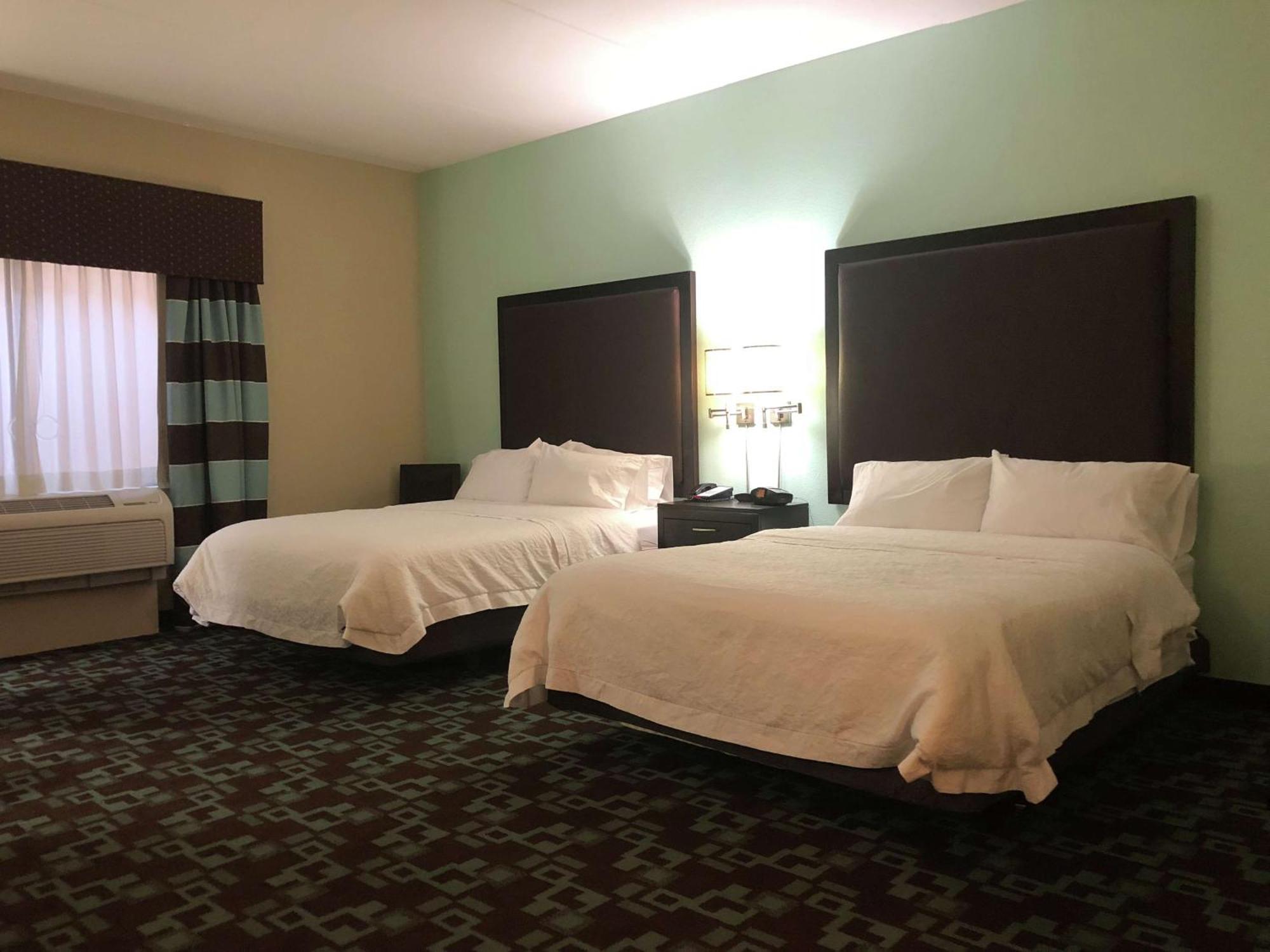 Hampton Inn & Suites Nashville At Opryland Exterior foto