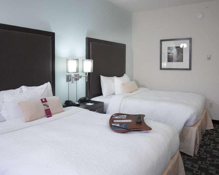 Hampton Inn & Suites Nashville At Opryland Zimmer foto